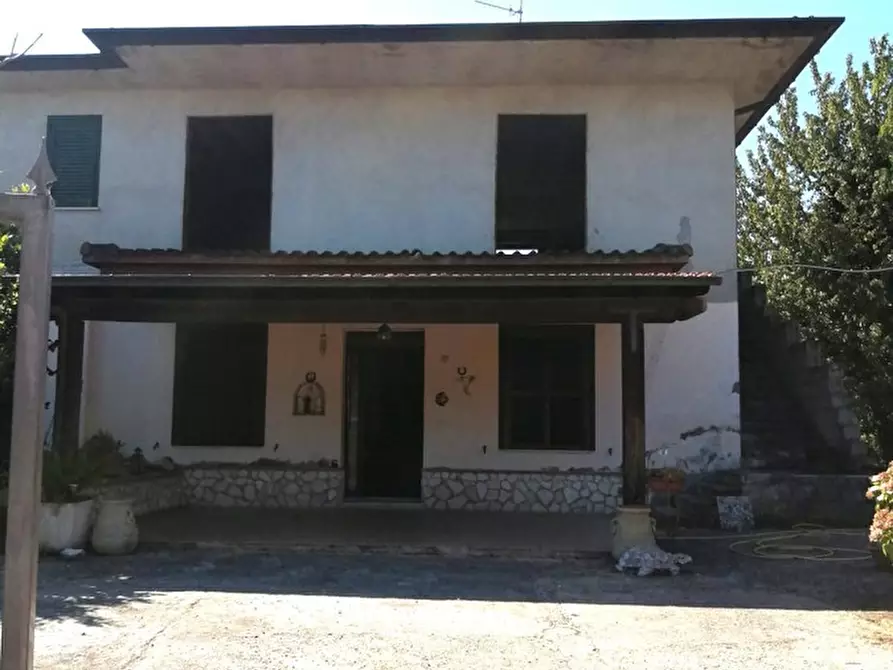 Immagine 1 di Casa bifamiliare in vendita  in Via Melogrosso, 129/B a Sezze