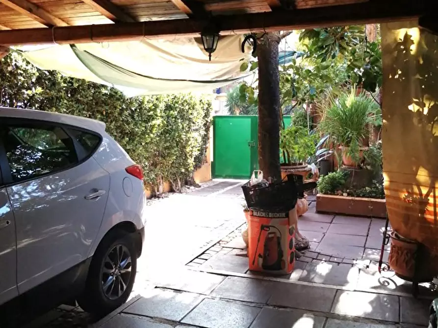 Immagine 10 di Villetta a schiera in vendita  in Via Enrico Berlinguer, 121 a Sezze