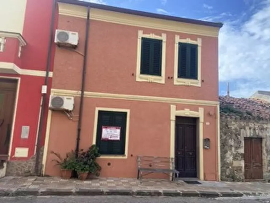 Immagine 1 di Casa indipendente in vendita  in Via Montesile, 17 a Ittiri