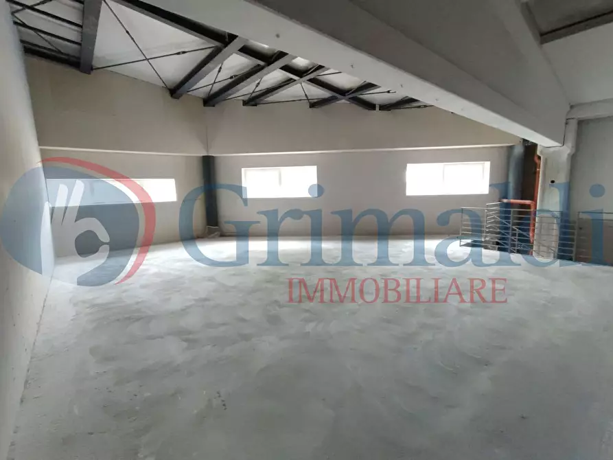 Immagine 10 di Ufficio in vendita  in Viale Giovanni Perari a Perugia