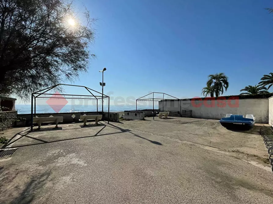 Immagine 30 di Villetta a schiera in vendita  in Via RIVIERA TRIREME, 2 a Terracina