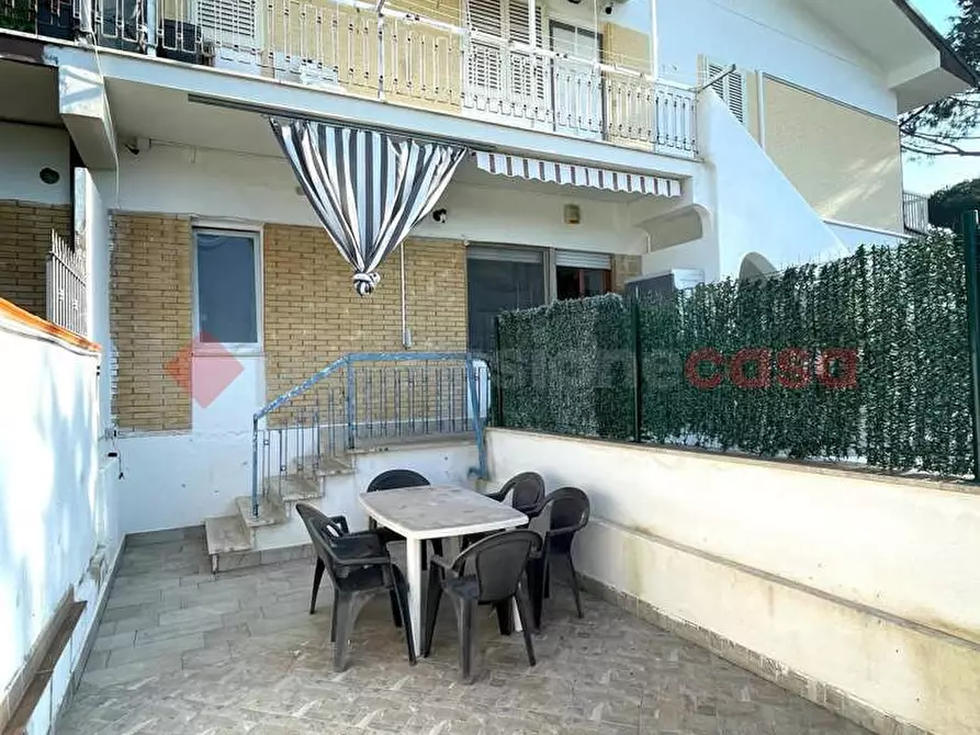 Immagine 3 di Villetta a schiera in vendita  in Via RIVIERA TRIREME, 2 a Terracina