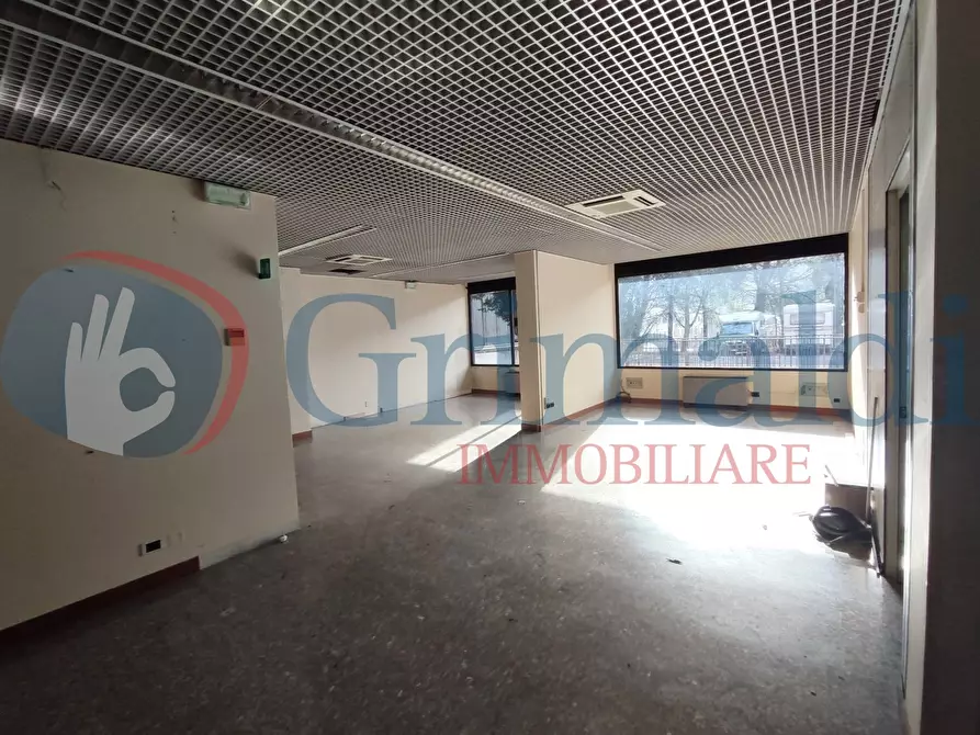 Immagine 15 di Ufficio in affitto  in Via delle Caravelle a Perugia