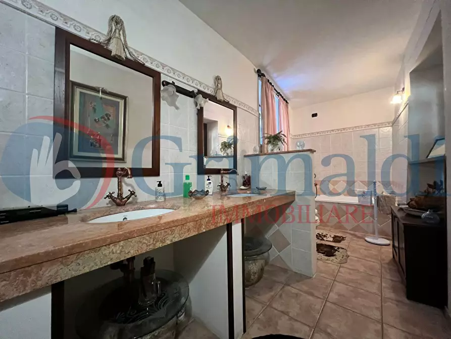 Immagine 28 di Villa in vendita  in Via Giuseppe Garibaldi a Corciano