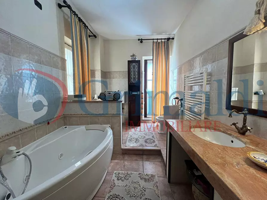 Immagine 31 di Villa in vendita  in Via Giuseppe Garibaldi a Corciano