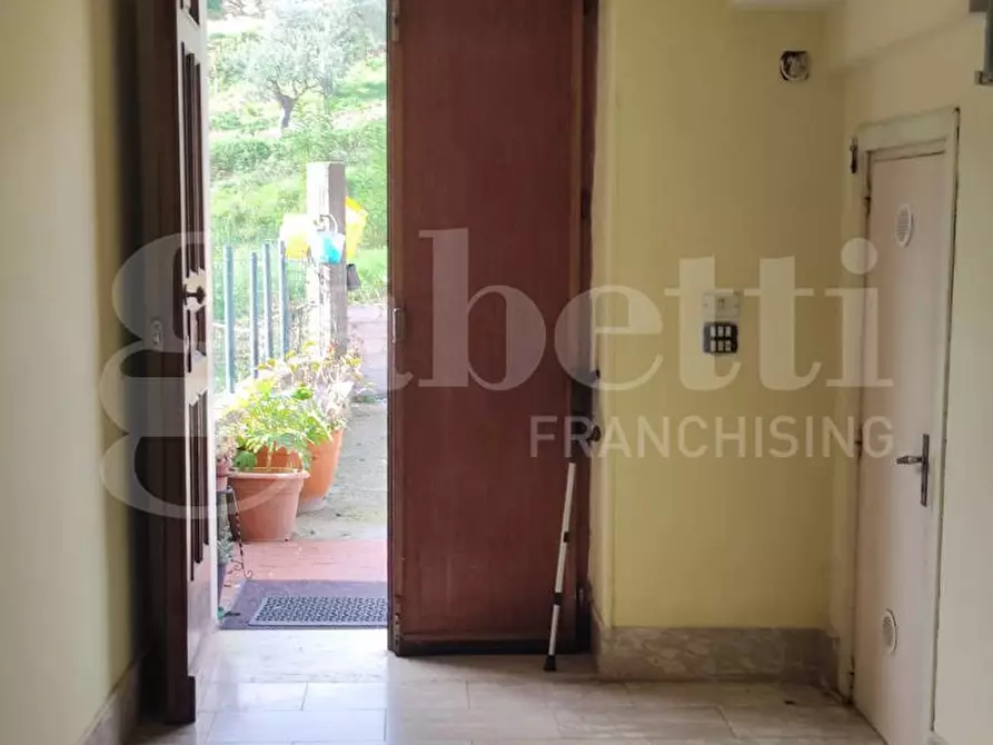 Immagine 4 di Appartamento in vendita  in Via Superiore, 27 a Vitulano