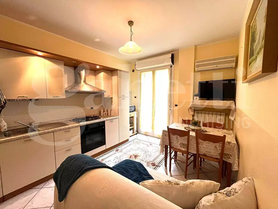 Immagine 8 di Appartamento in vendita  in Via Antica Romana a Andora