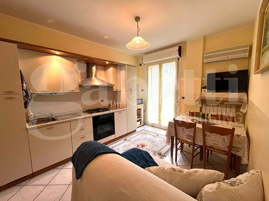 Immagine 6 di Appartamento in vendita  in Via Antica Romana a Andora