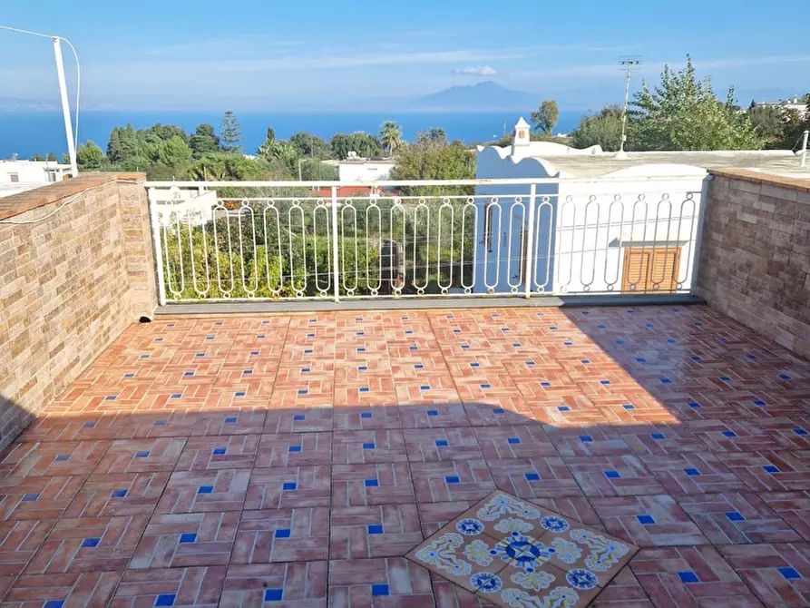 Immagine 33 di Villetta a schiera in vendita  in Via lo pozzo a Anacapri