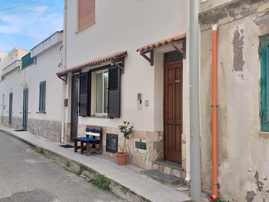 Immagine 2 di Casa indipendente in vendita  in Via lungomare san saba, 3 a Messina