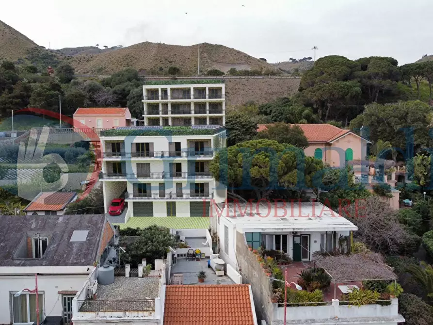 Immagine 3 di Appartamento in vendita  in Via Consolare Pompea a Messina