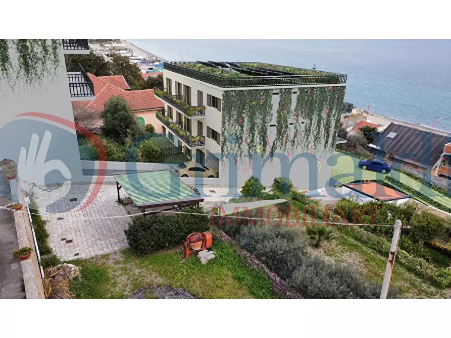 Immagine 4 di Appartamento in vendita  in Via Consolare Pompea a Messina