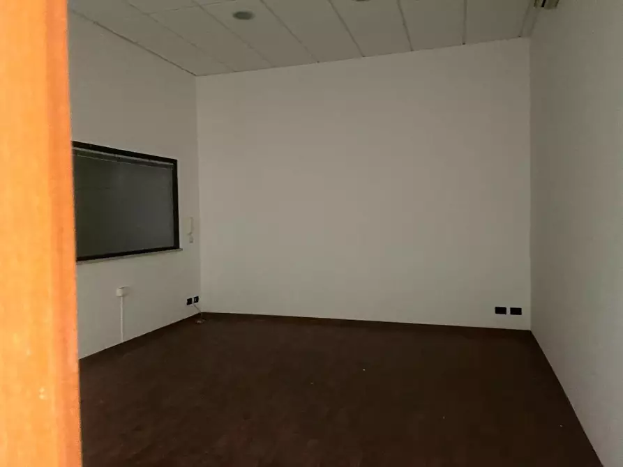 Immagine 9 di Magazzino in affitto  in Via Raffaele Starrabba, 16-18 a Palermo