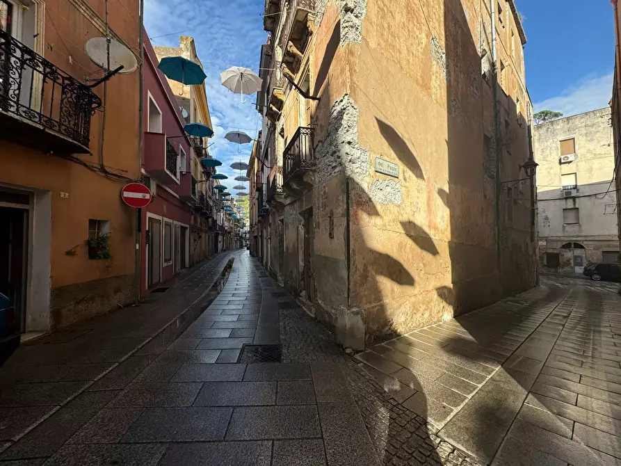 Immagine 4 di Palazzo in vendita  in Via Cavallotti, 2 a Iglesias