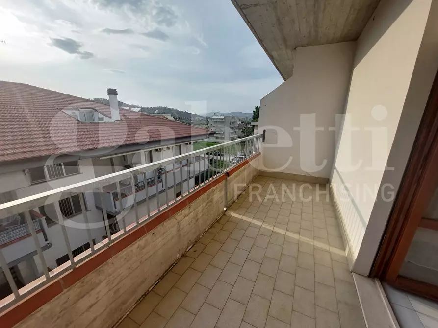 Immagine 13 di Appartamento in vendita  in Via Dei Tigli, 53 a Alba Adriatica