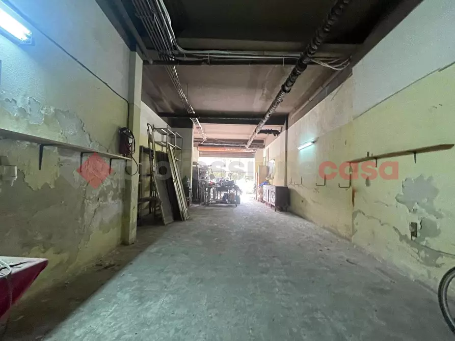 Immagine 11 di Box auto in vendita  in Viale epipoli, 55 a Siracusa