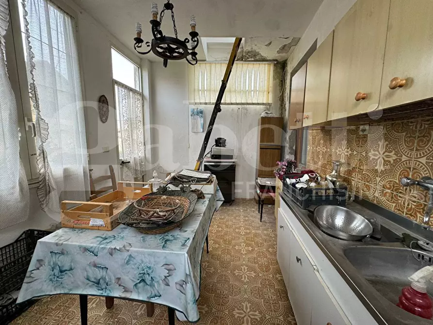 Immagine 13 di Casa indipendente in vendita  in Via Buozzi, 44 a Domusnovas