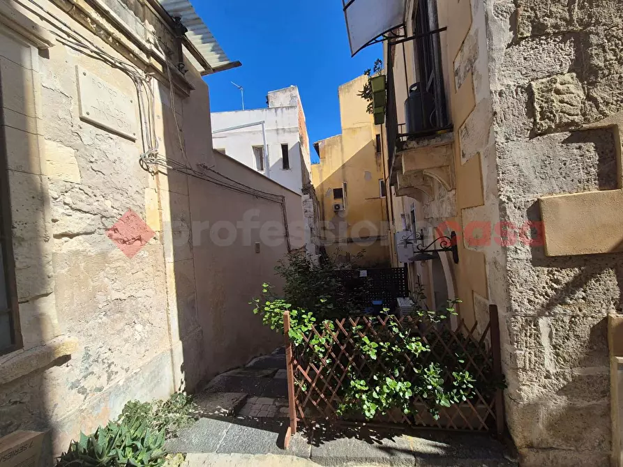 Immagine 18 di Palazzo in vendita  in Via dei tintori, 9 a Siracusa