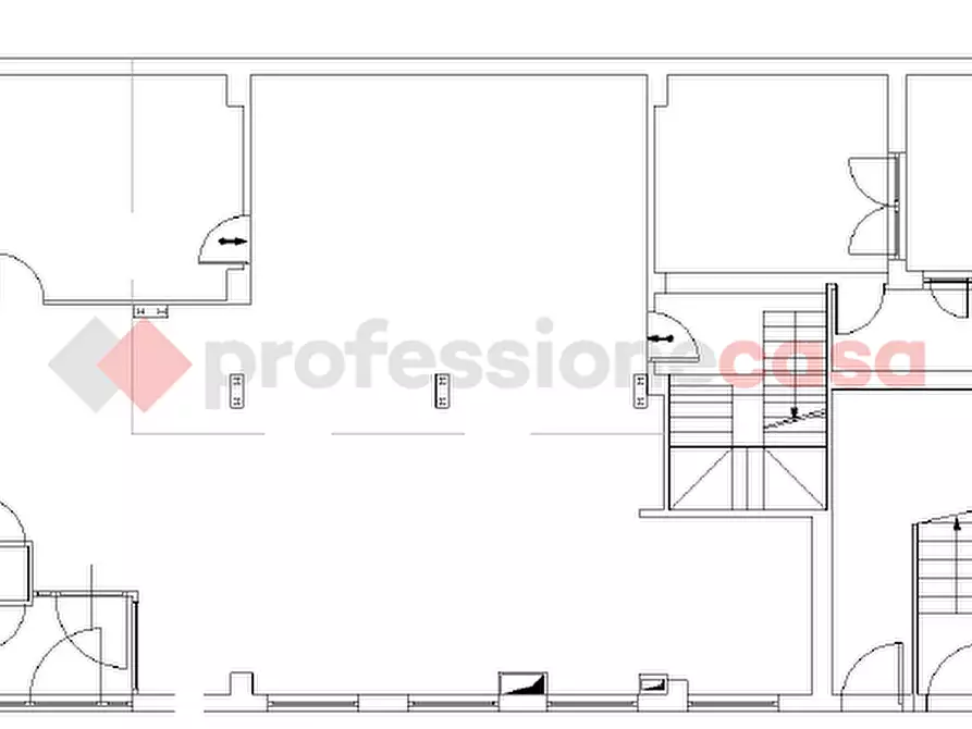 Immagine 2 di Negozio in vendita  in Via Taureana, 21 a Seminara