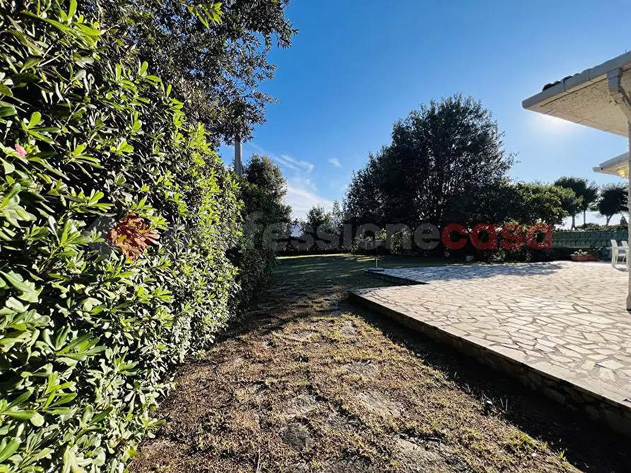 Immagine 42 di Villa in vendita  in Via TERRACINA, 50 a San Felice Circeo