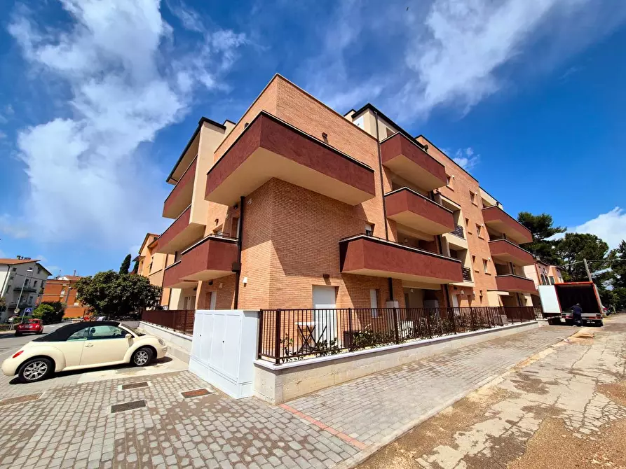 Immagine 4 di Appartamento in vendita  in Via SAN ROCCO, 1 a Bastia Umbra