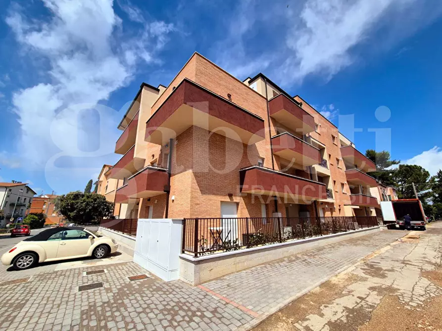 Immagine 4 di Appartamento in vendita  in Via SAN ROCCO, 1 a Bastia Umbra