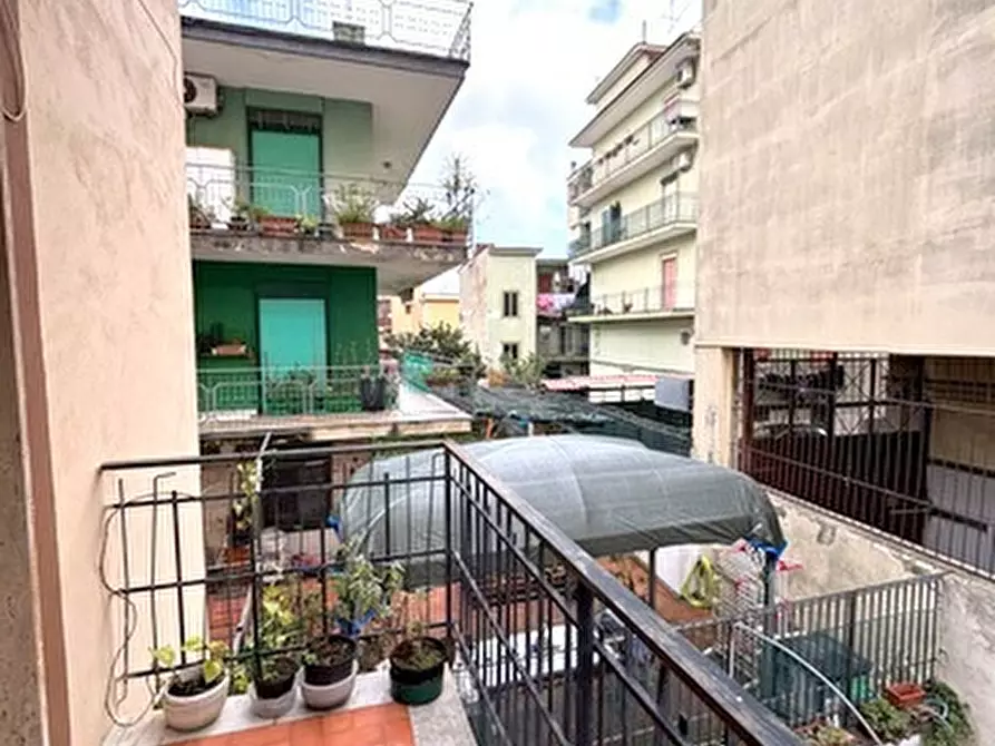 Immagine 8 di Appartamento in vendita  in Via I traversa di via vittorio veneto a Napoli