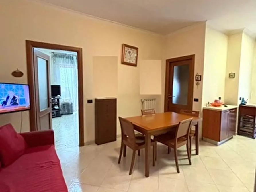 Immagine 1 di Appartamento in vendita  in Via I traversa di via vittorio veneto a Napoli