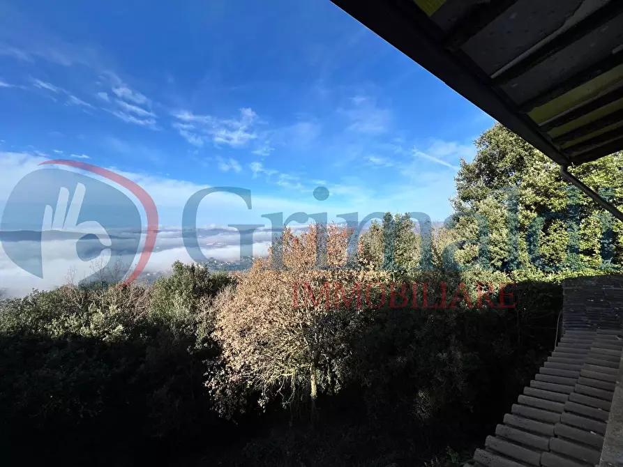 Immagine 39 di Villa in vendita  in Via del bosco a Corciano