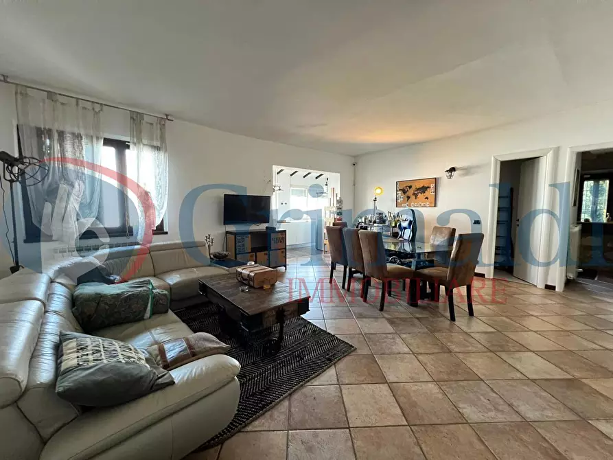 Immagine 6 di Villa in vendita  in Via del bosco a Corciano