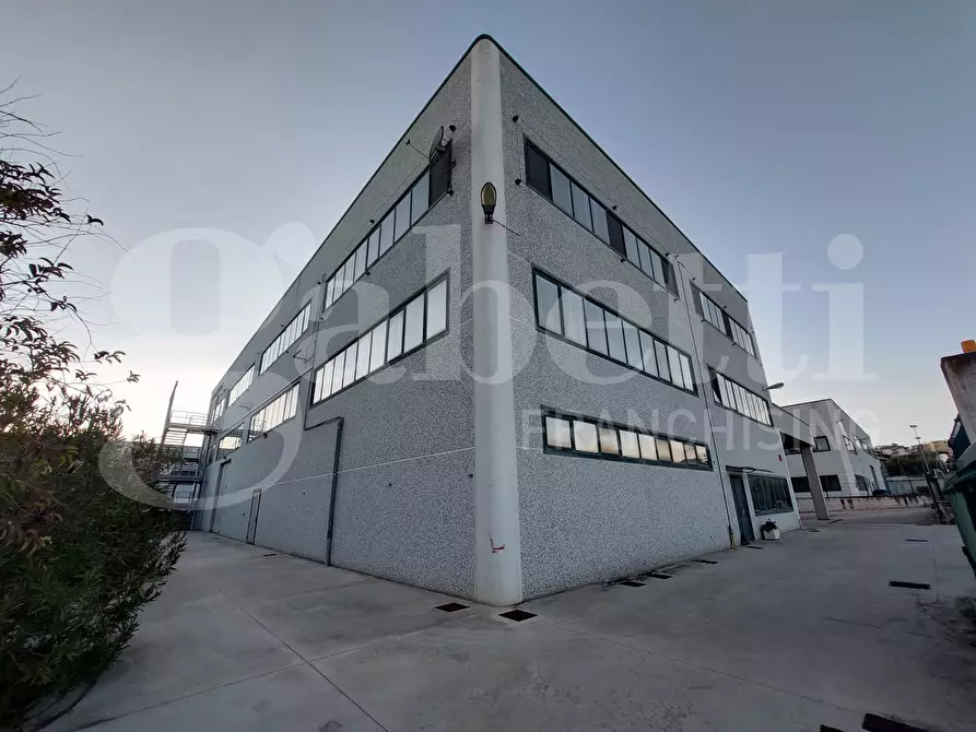 Immagine 1 di Capannone industriale in vendita  in Via Certosa, snc a Nereto