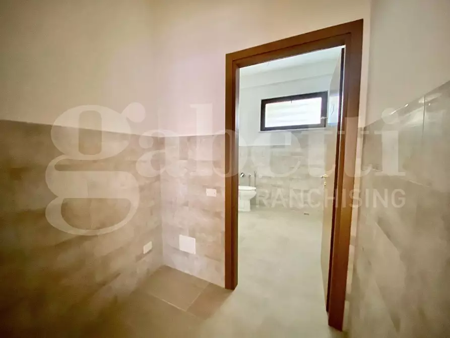 Immagine 9 di Negozio in affitto  in Via san gemiliano, 57 a Sestu