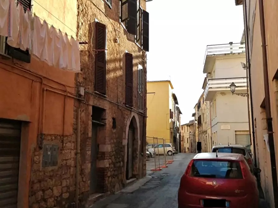 Immagine 2 di Appartamento in vendita  in Via Cavour, 33 a Sezze