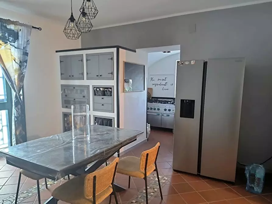 Immagine 26 di Casa quadrifamiliare in vendita  in Via tore II traversa a Dugenta