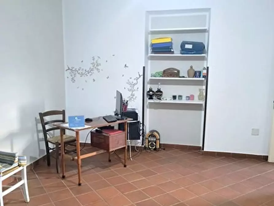 Immagine 40 di Casa quadrifamiliare in vendita  in Via tore II traversa a Dugenta