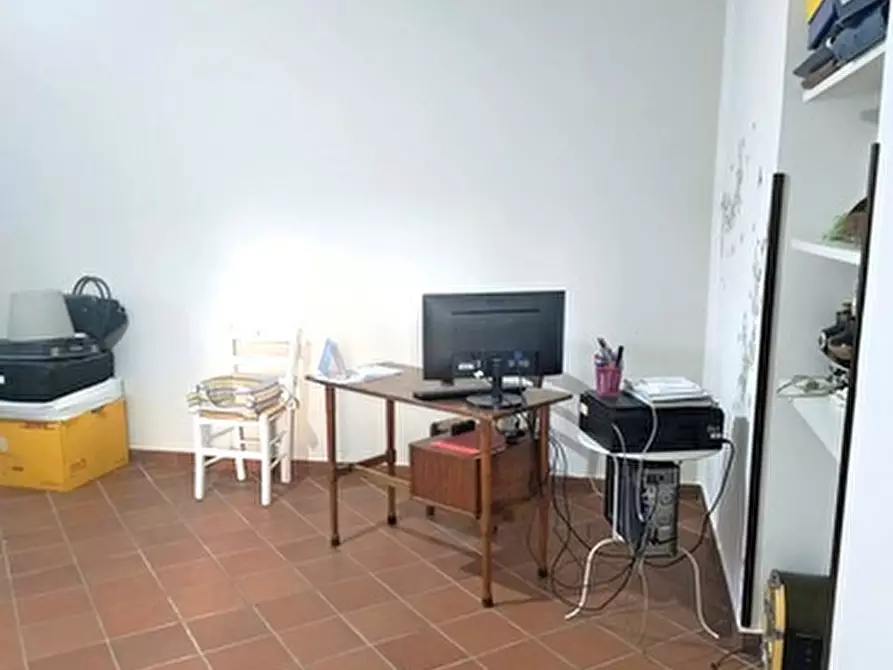 Immagine 39 di Casa quadrifamiliare in vendita  in Via tore II traversa a Dugenta