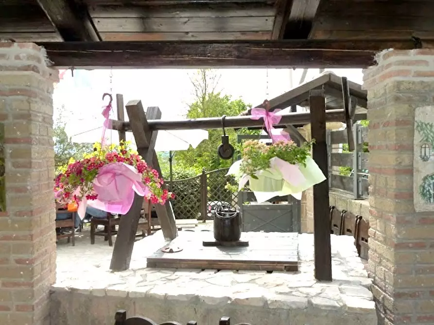 Immagine 19 di Casa quadrifamiliare in vendita  in Via tore II traversa a Dugenta