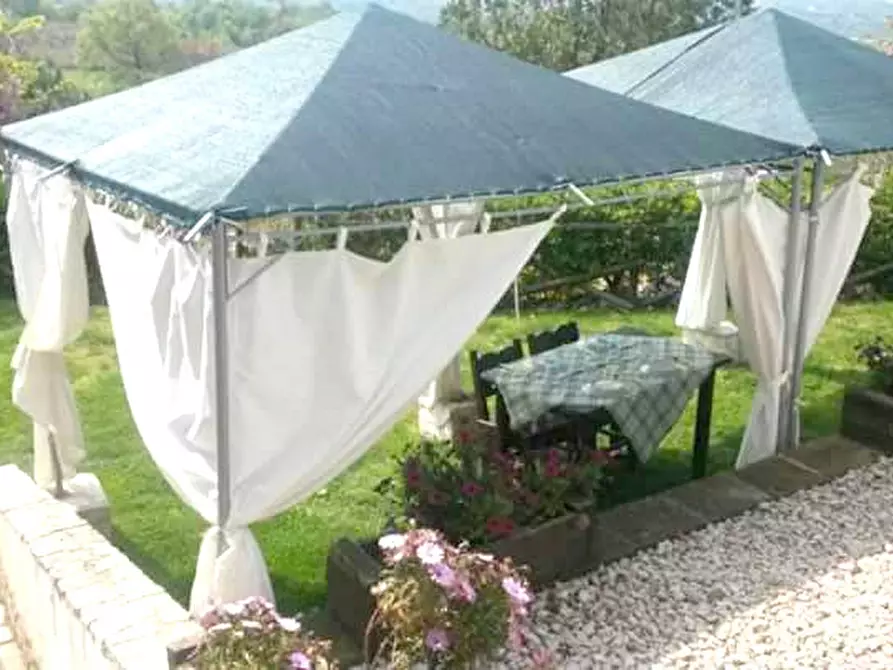 Immagine 11 di Casa quadrifamiliare in vendita  in Via tore II traversa a Dugenta