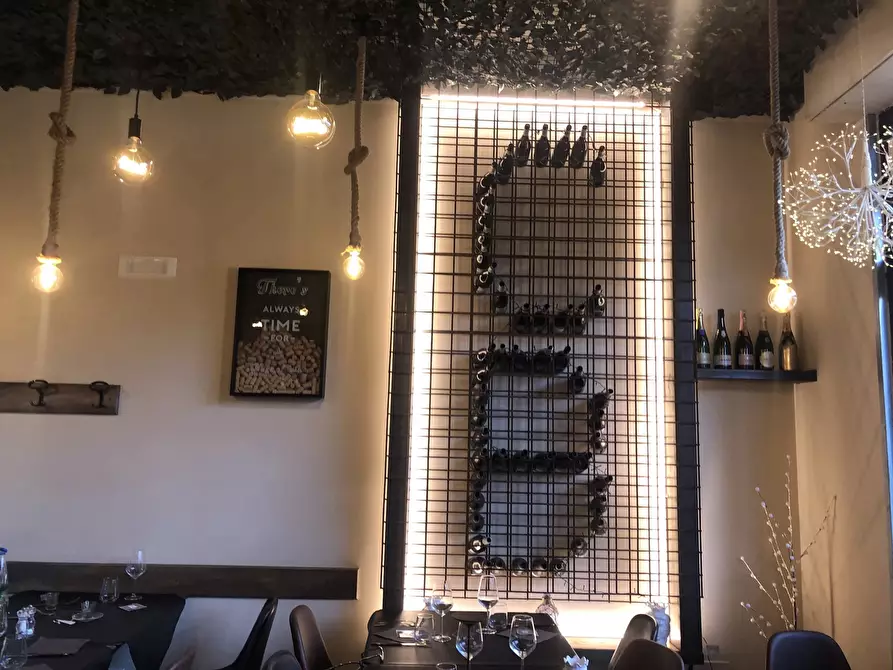 Immagine 7 di Attività commerciale in vendita  in Via Leonardo Da Vinci, 292 a Palermo