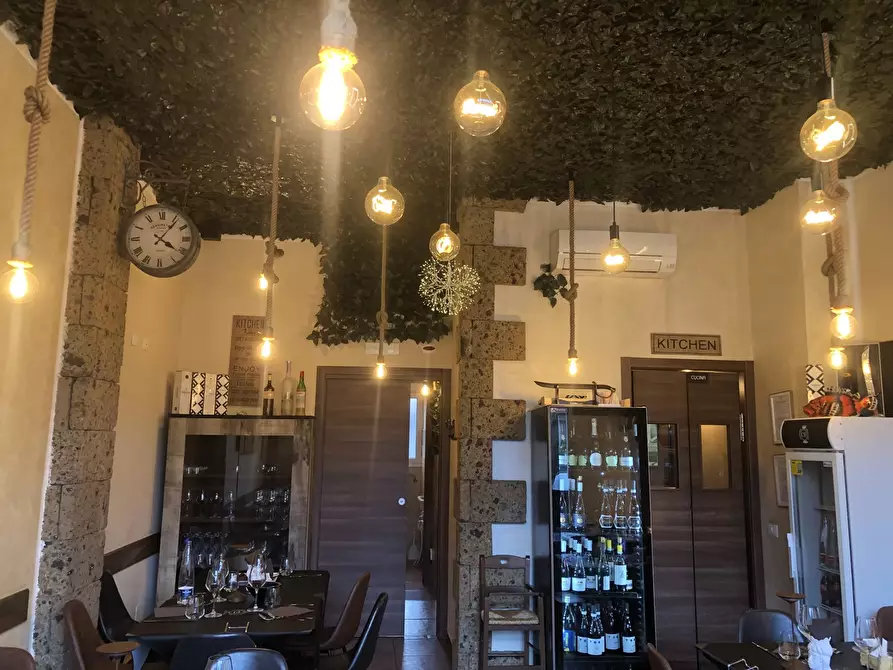 Immagine 2 di Attività commerciale in vendita  in Via Leonardo Da Vinci, 292 a Palermo