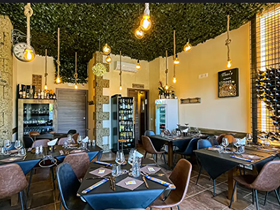 Immagine 1 di Attività commerciale in vendita  in Via Leonardo Da Vinci, 292 a Palermo