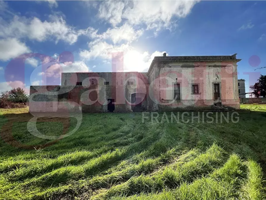 Immagine 1 di Villa in vendita  in Via stazione, snc a Zollino