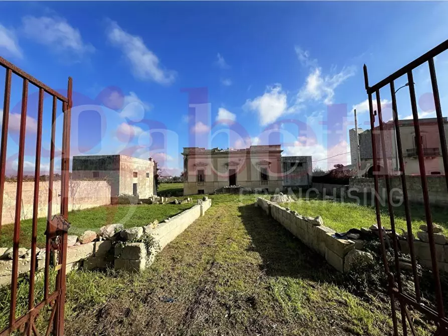 Immagine 25 di Villa in vendita  in Via stazione, snc a Zollino