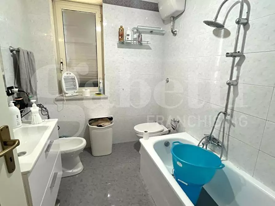 Immagine 14 di Villa in vendita  in Contrada sartania a pianura a Napoli