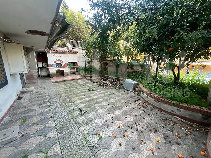 Immagine 4 di Villa in vendita  in Contrada sartania a pianura a Napoli