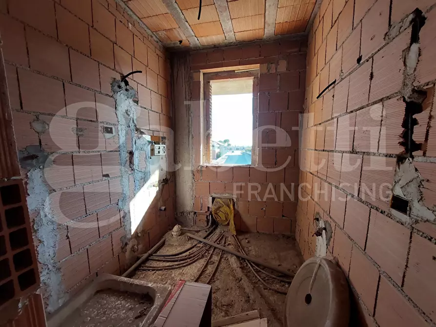 Immagine 10 di Casa bifamiliare in vendita  in Via Cristoforo Colombo, 3 a Sant'omero