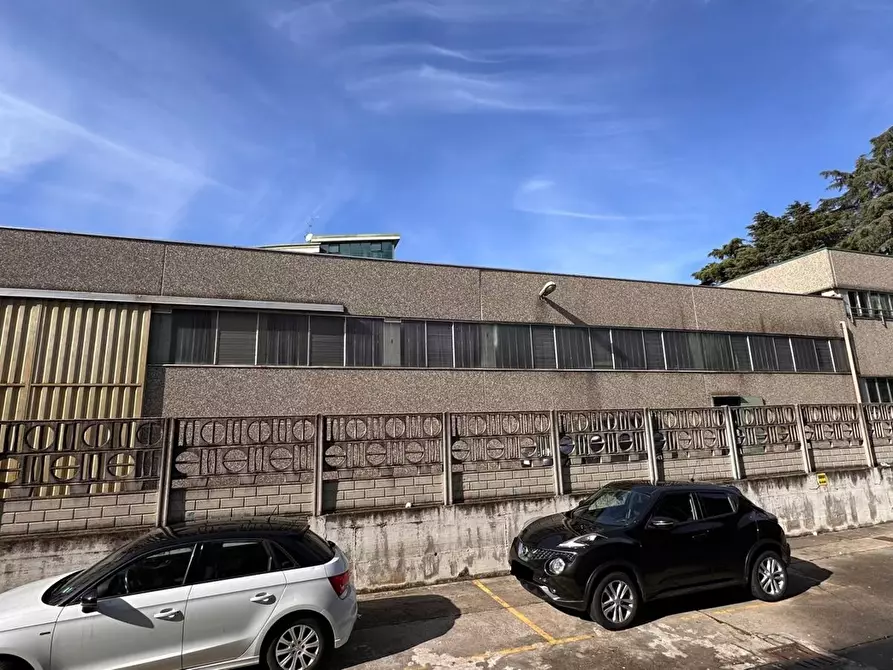 Immagine 3 di Capannone industriale in vendita  in Via PER CASTELLANZA, 37 a Legnano