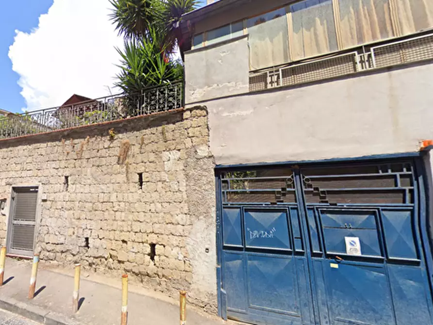 Immagine 22 di Appartamento in vendita  in Via Michele Guadagno a Napoli