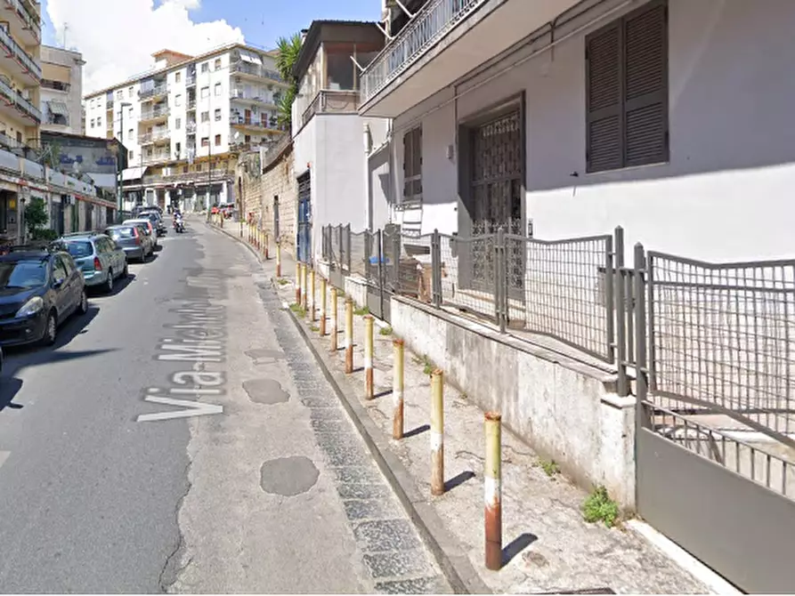 Immagine 27 di Appartamento in vendita  in Via Michele Guadagno a Napoli