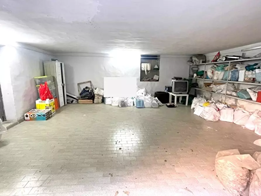 Immagine 25 di Appartamento in vendita  in Via Michele Guadagno a Napoli